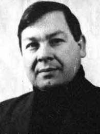 17 лет руководил школой Давиденко Валерий Иванович (с 1983 по 2000 год), он дал путёвки в жизнь 200 выпускникам. При нём в школе появился современный спортивный городок, и были построены школьные гаражи..